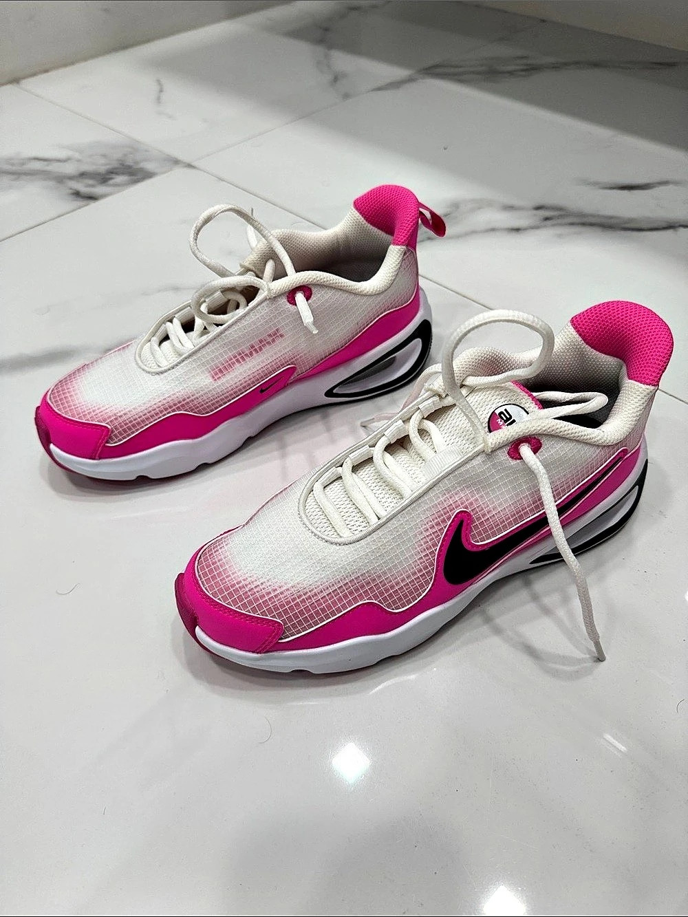 Nike Air Max Nova Big Kids White & Pink Sneakers